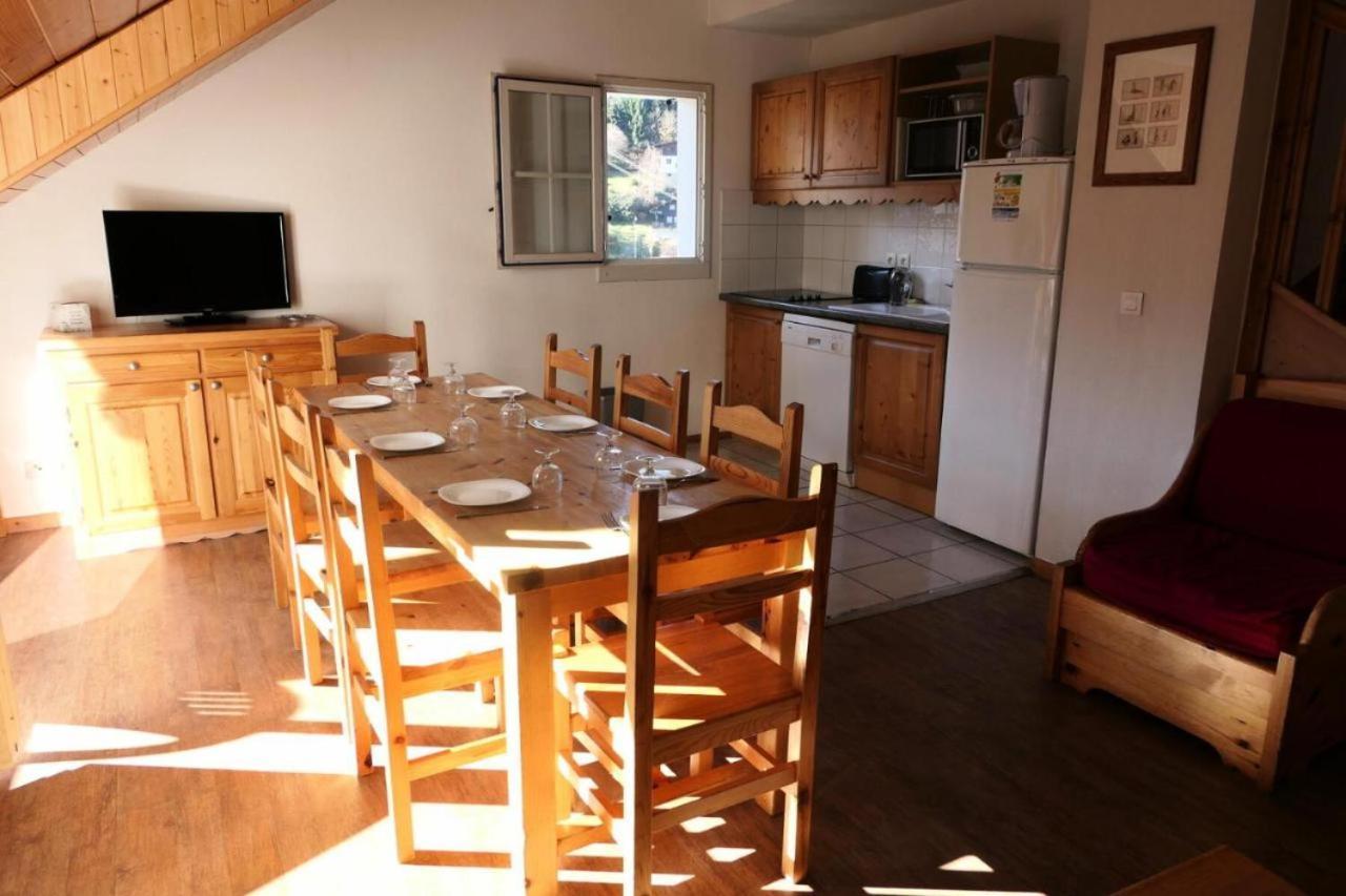 94 m2 spacieux insonorisé en PLEIN CENTRE - deux parkings couverts gratuits et WIFI gratuit ! Saint-Gervais-les-Bains Exterior foto